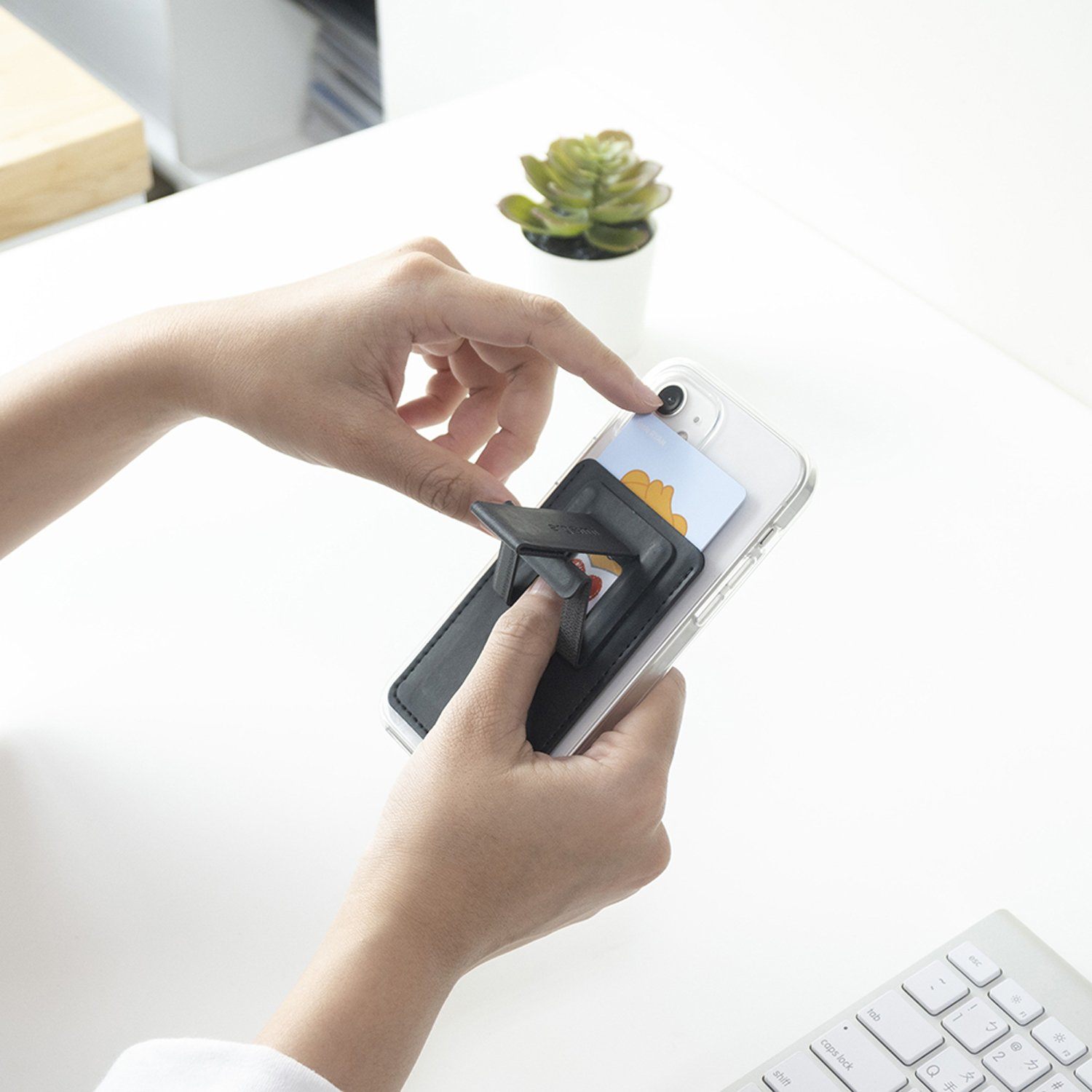 Ergomi Hercules Hybird Magsafe Compatible Card Wallet Phone Stand, Lea –  ergomi Asia