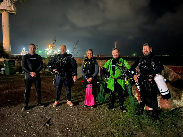 Perth Scuba club night dive at Bulk Jetty