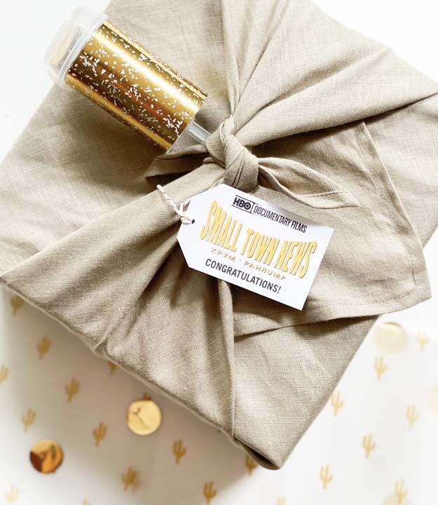 KADOO HBO Corporate Celebration Furoshiki Gift Box with Confetti Popper