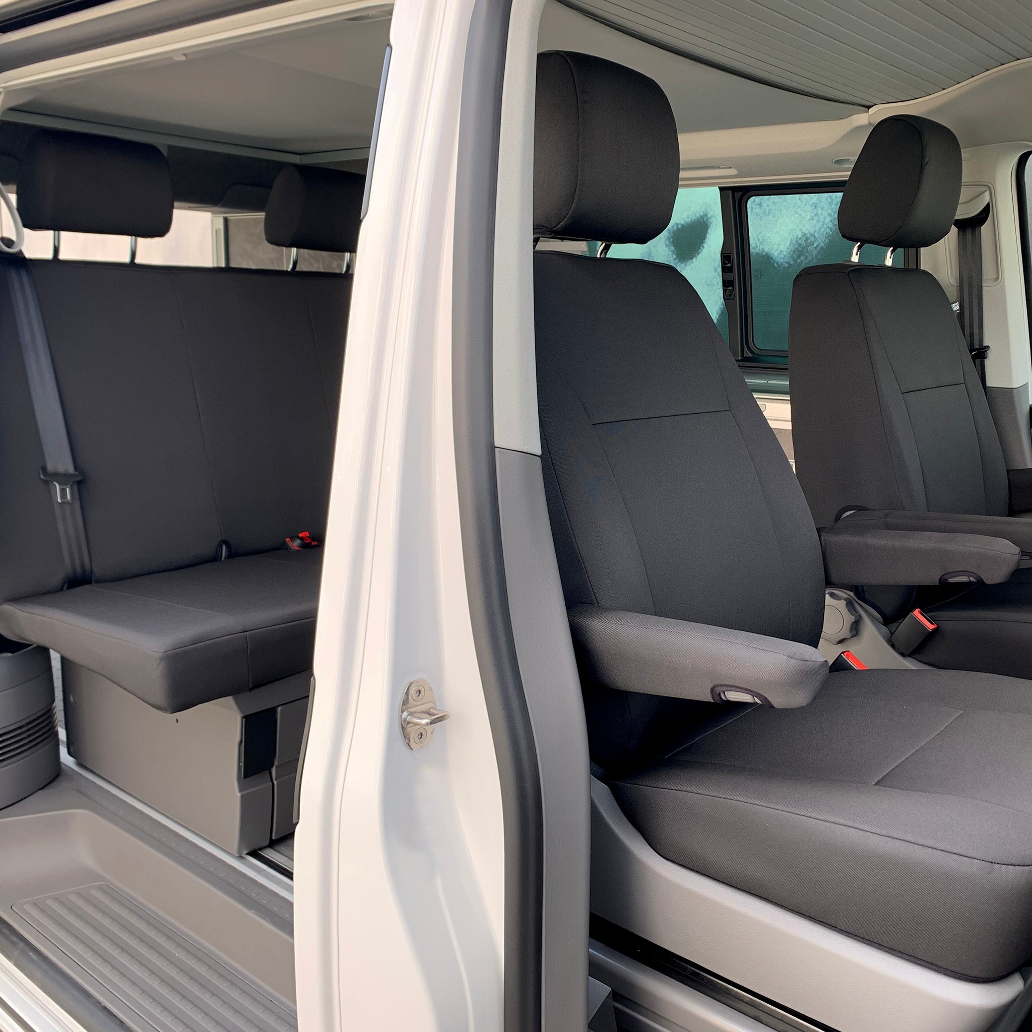 Maßgeschneiderte Sitzbezüge Auto für Volkswagen Multivan T5 Van
