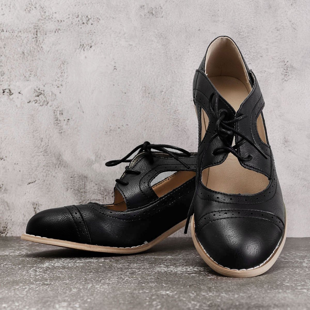 cut out low heel oxford shoes