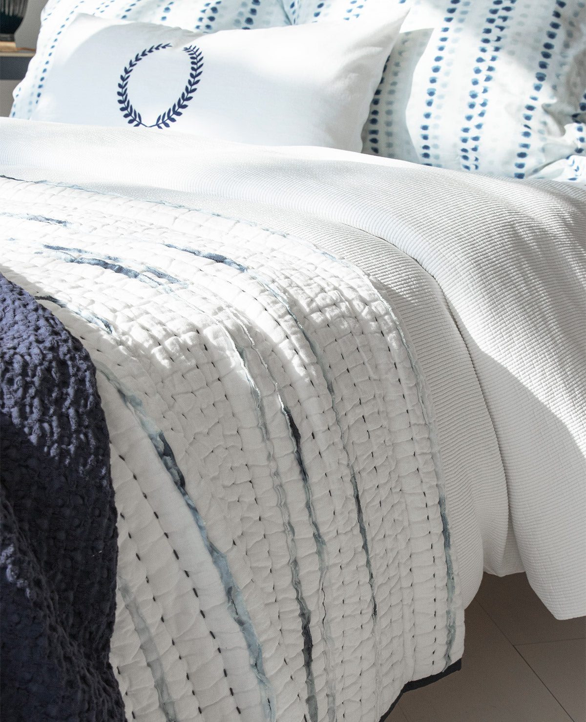 navy white quilt