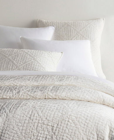 Coverlets, Quilts & Blankets | Au Lit Fine Linens