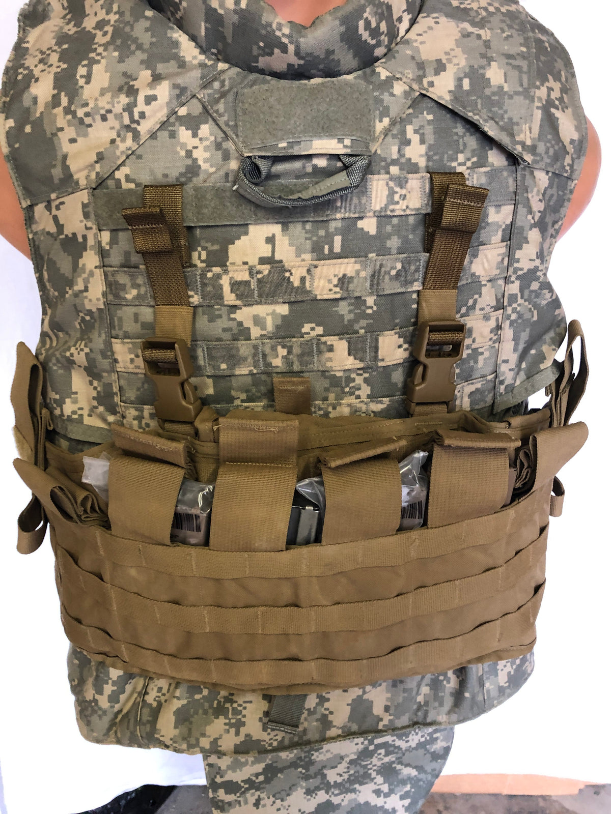 USMC Chest Rig TACTICAL ASSAULT PANEL MOLLE ll Coyote Brown USGI ...