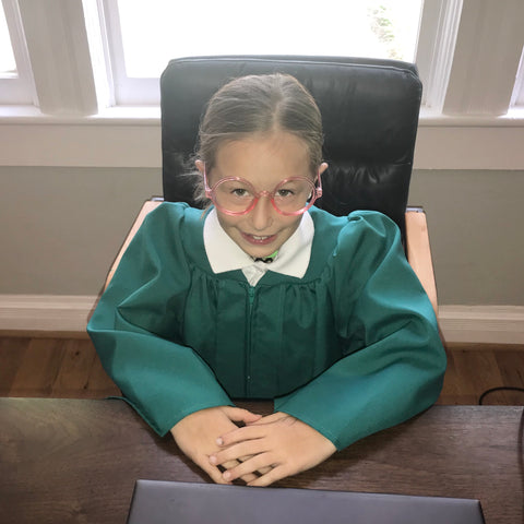 child dressed as a judge