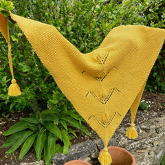 Campfire Shawl pattern by Nicky Jerrome