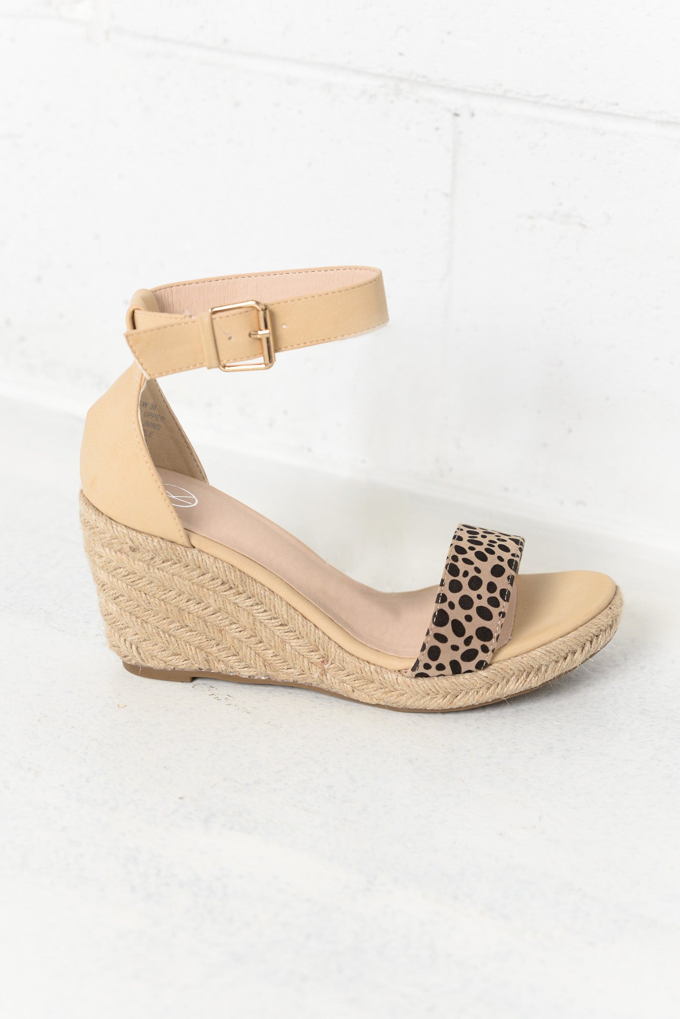 nude espadrille