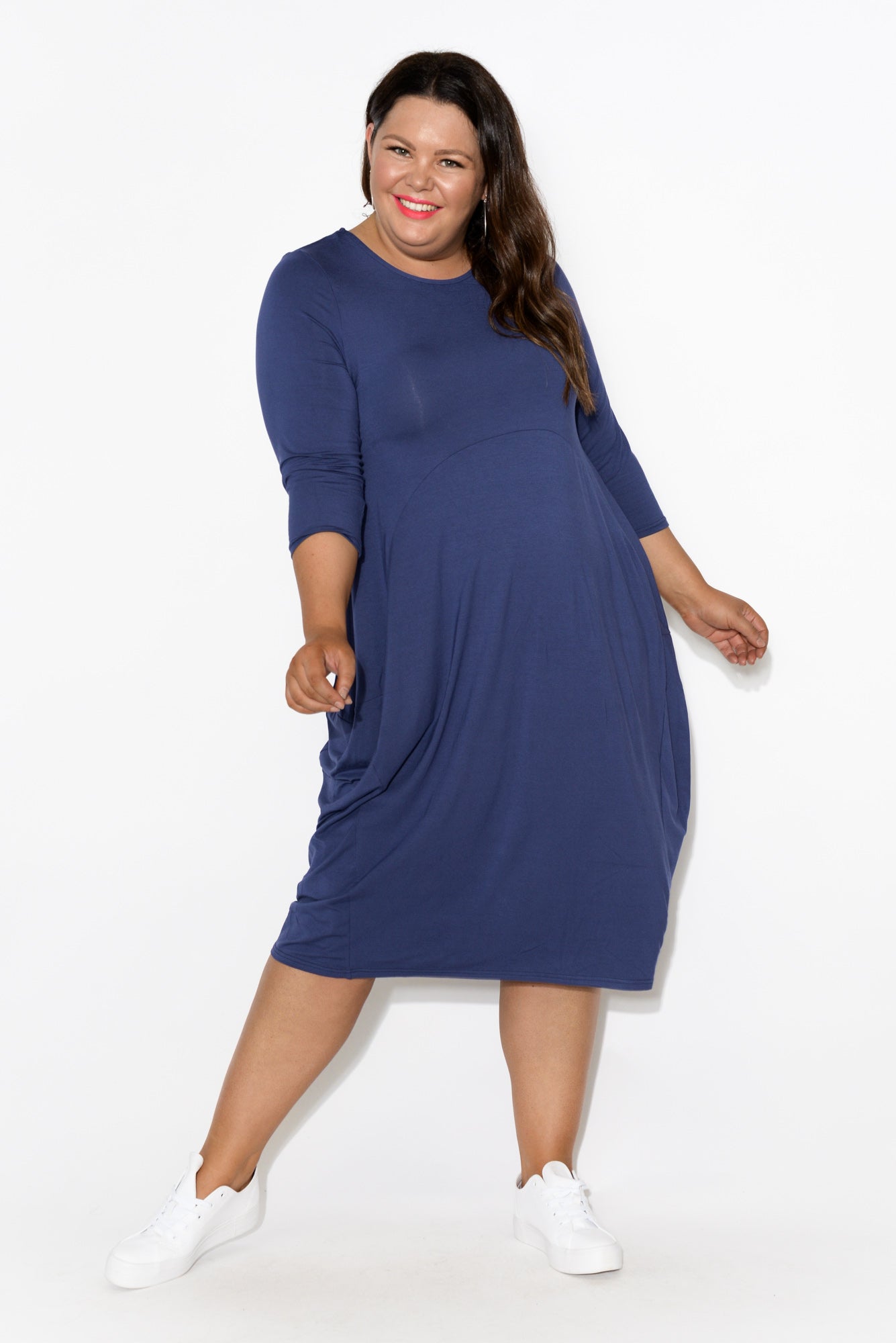 navy blue dress curvy