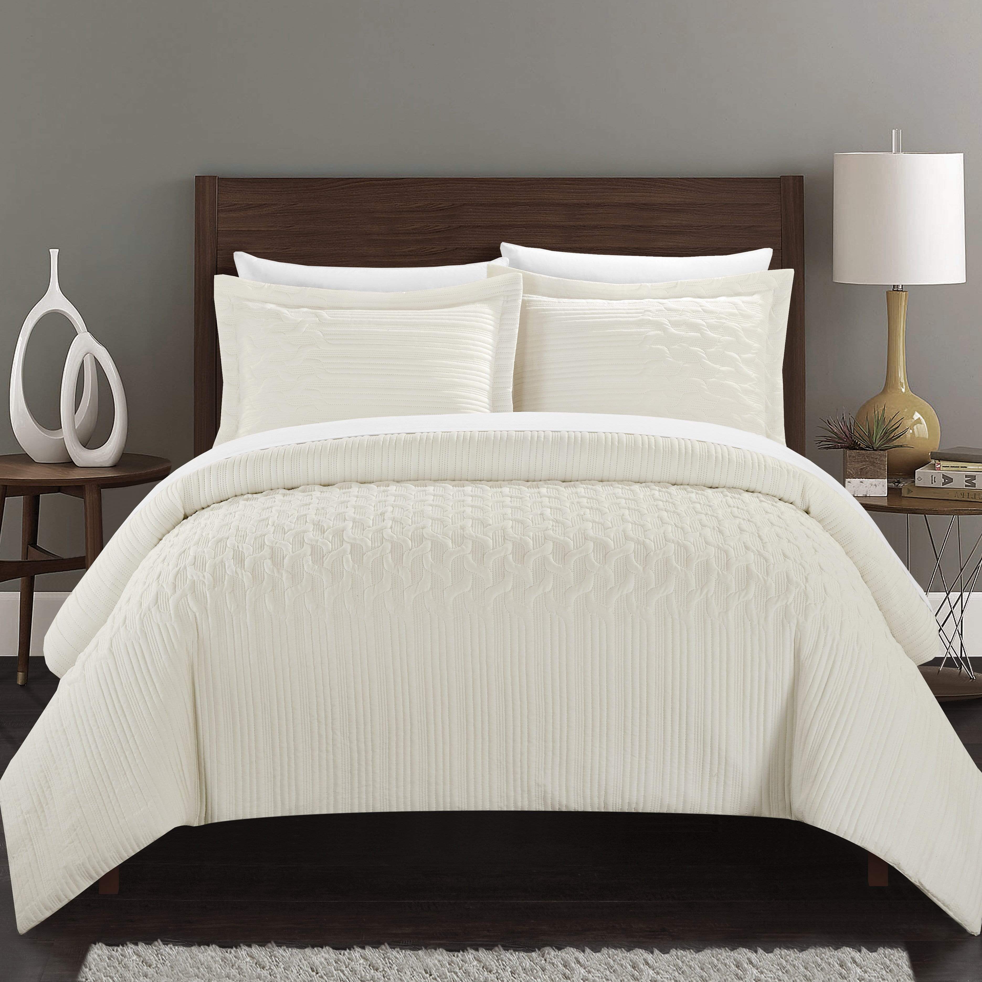 Jazmine 3 Piece Embossed Comforter Set