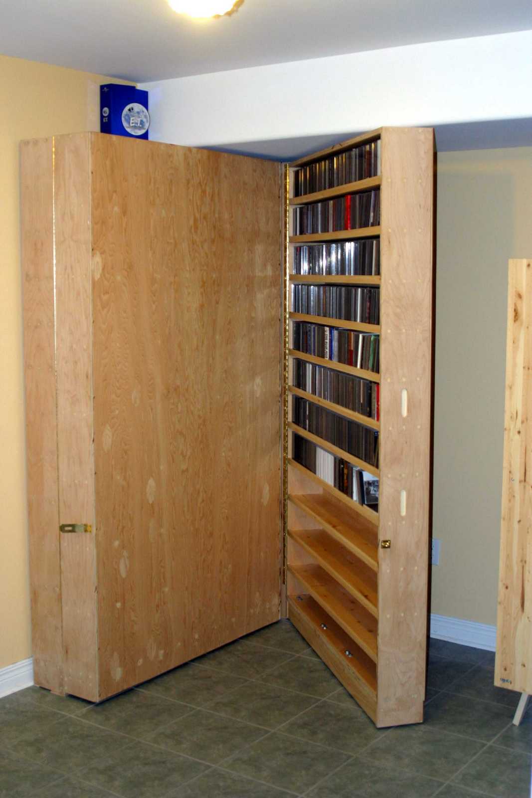 Space Saving Cd And Dvd Tri Folding Bookcase Plans Picture Plans