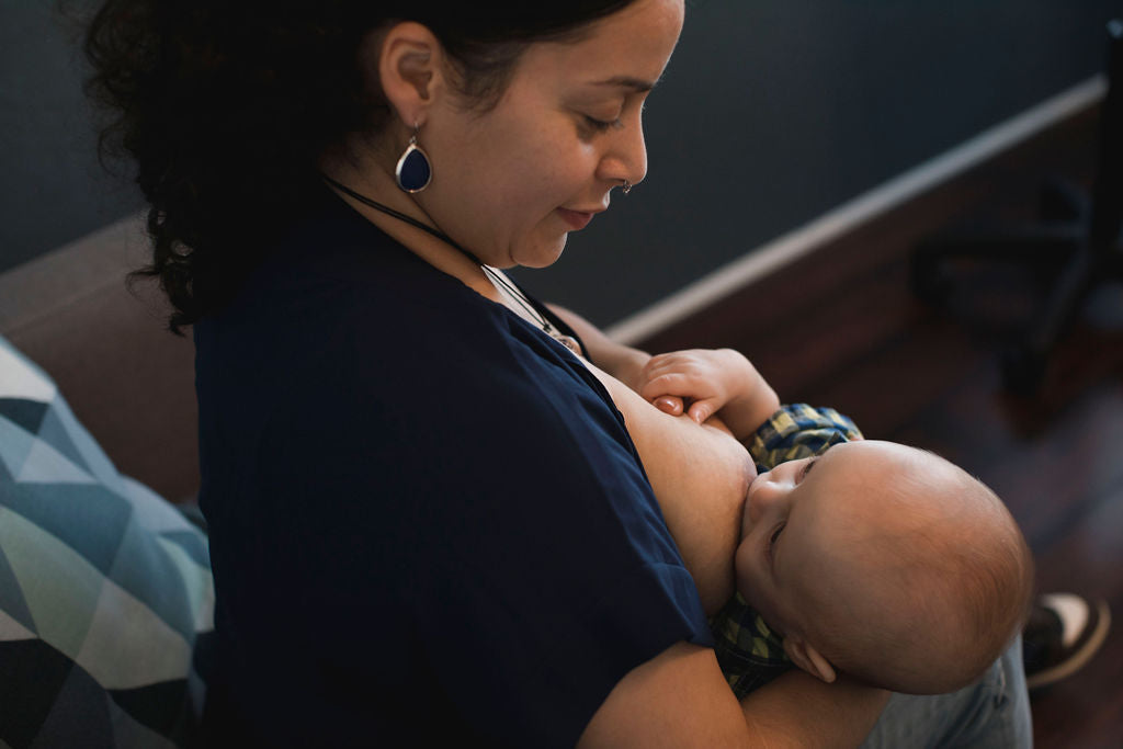 Problemas comunes de la lactancia materna: lazos linguales y labiales