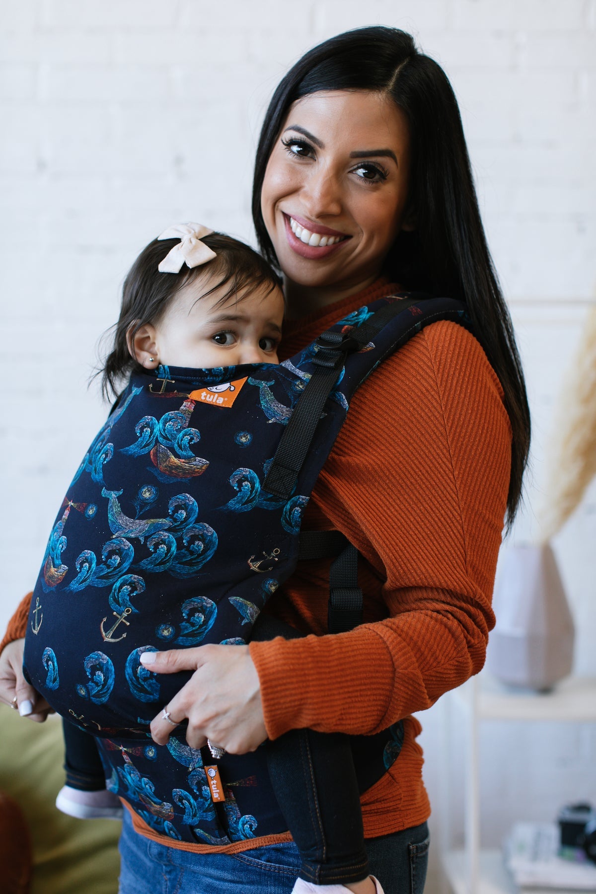 lili baby carrier