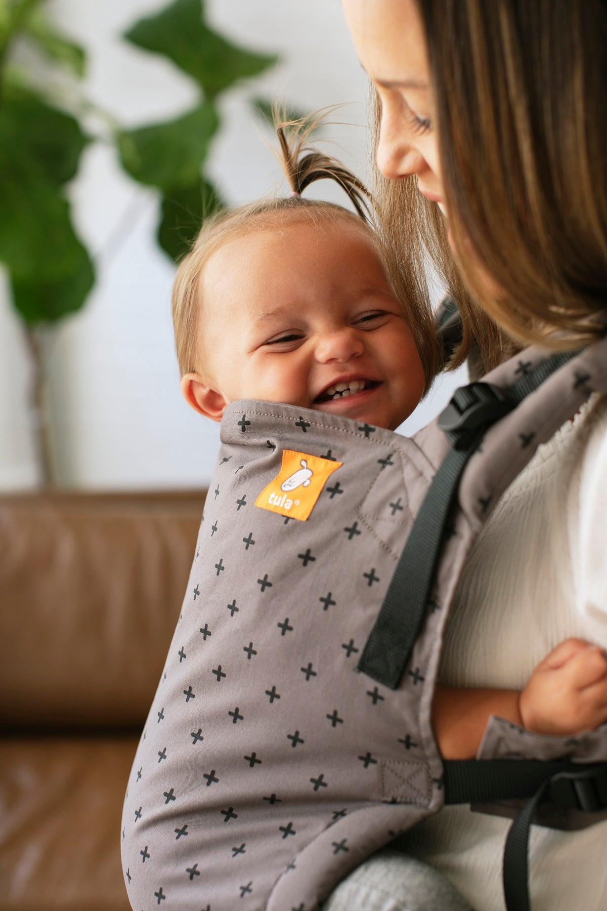 free baby carrier