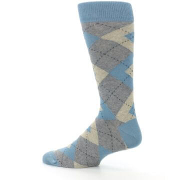 Argyle is a great pattern for groomsmen socks.