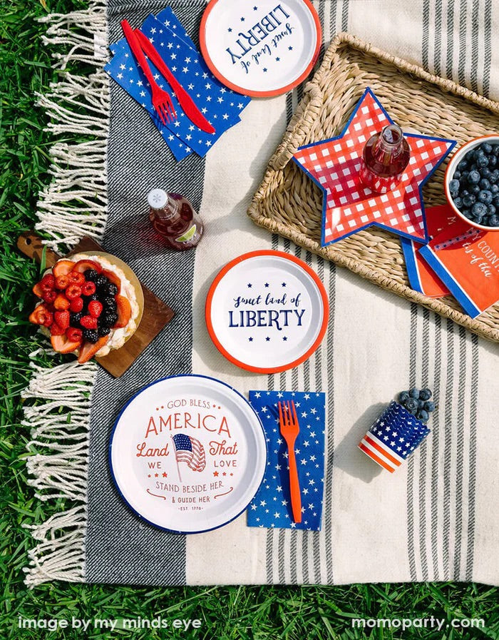 4th-of-July_My-Minds-Eye_sweet-land-of-liberty-tablewares_Picnic_Momo Party