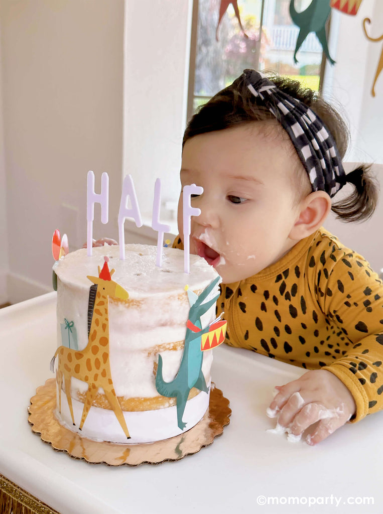 Baby's Half Birthday Party Ideas by Momo Party_6 month old baby Smash Cake Session