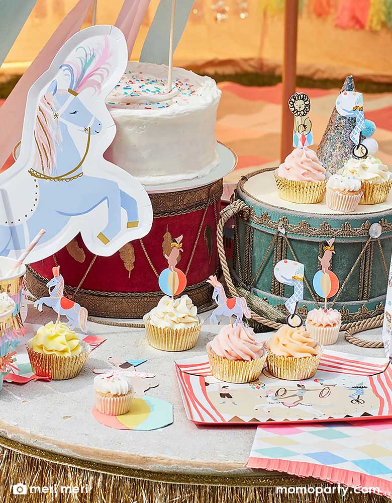 “Come ONE, come all” Carnival Circus First Birthday Ideas by Momo Party_Circus-Parade-Collection Table Decorations