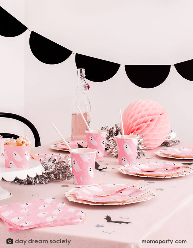 Kids Halloween Party Daydream-Society-Halloween-Table-Spooked