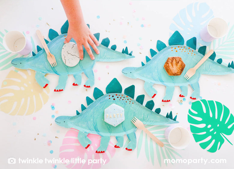 Girl's Dinosaur Birthday Party Ideas_Momo Party_Stegosaurus Platters