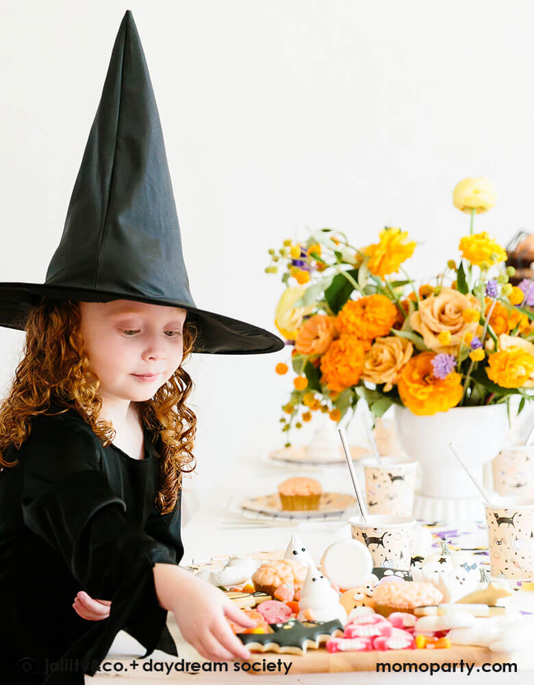 Halloween-Hocus-Pocus-Girl-Little-Witch-Party