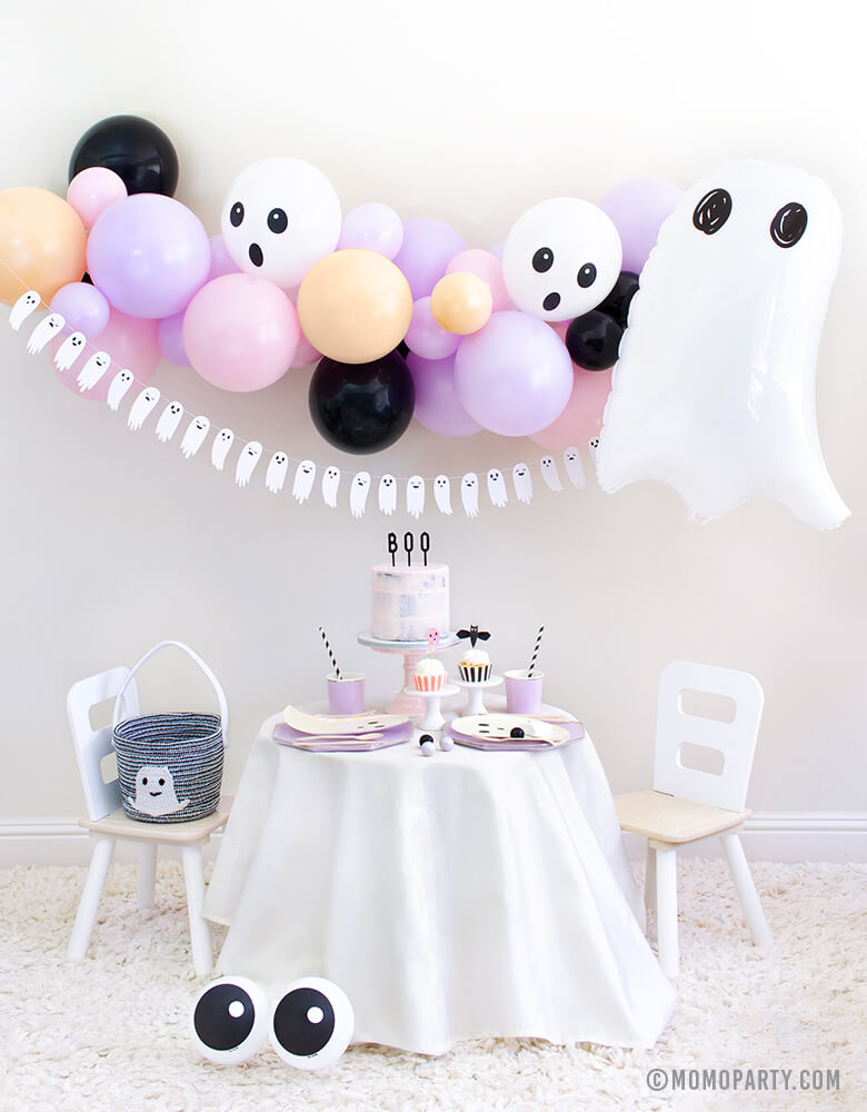 Kids Halloween Party at Home_Ghost Themed Boo-to-you_Party Look by Momo Party