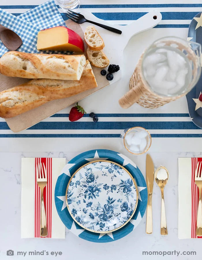 Hamptons-styled-party-table-with-Hamptons-Navy-Star-Paper-Plates-and-bread_Momo Party