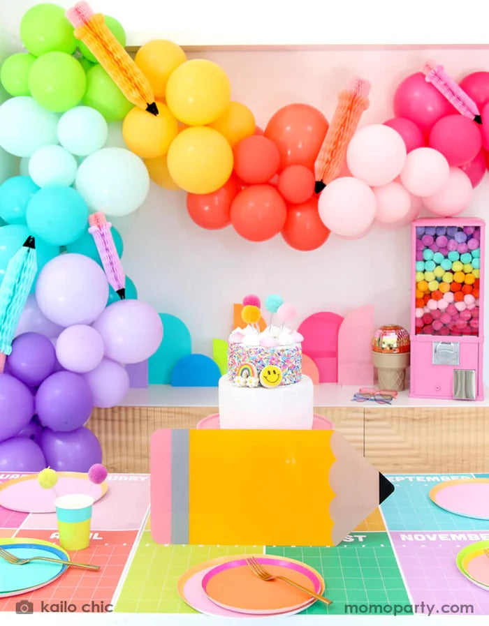 Momo Party Honeycomb-Rainbow-Pencil-Decorations_back-to-school-first day of breakfast decoration ideas