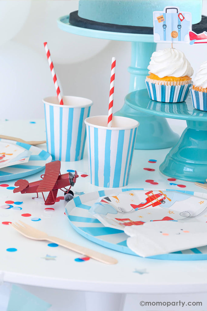 Kids Airplane Party Cups by Momo Party