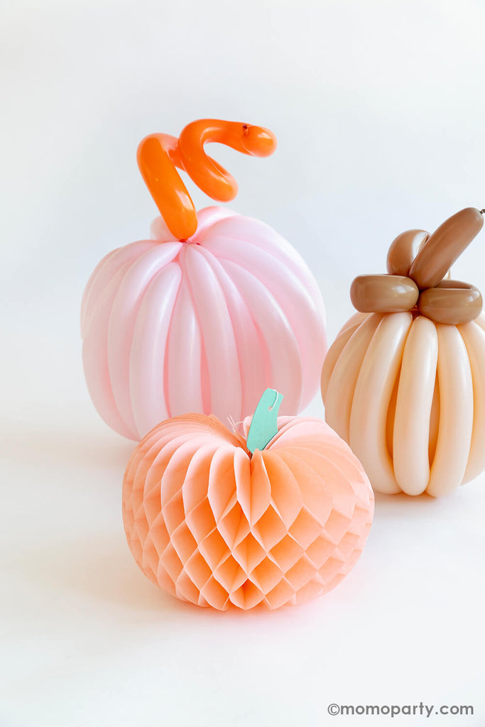 Momo-Party-Pink Halloween_Hey-Pumpkin-Boho Pumpkin Balloon Animals