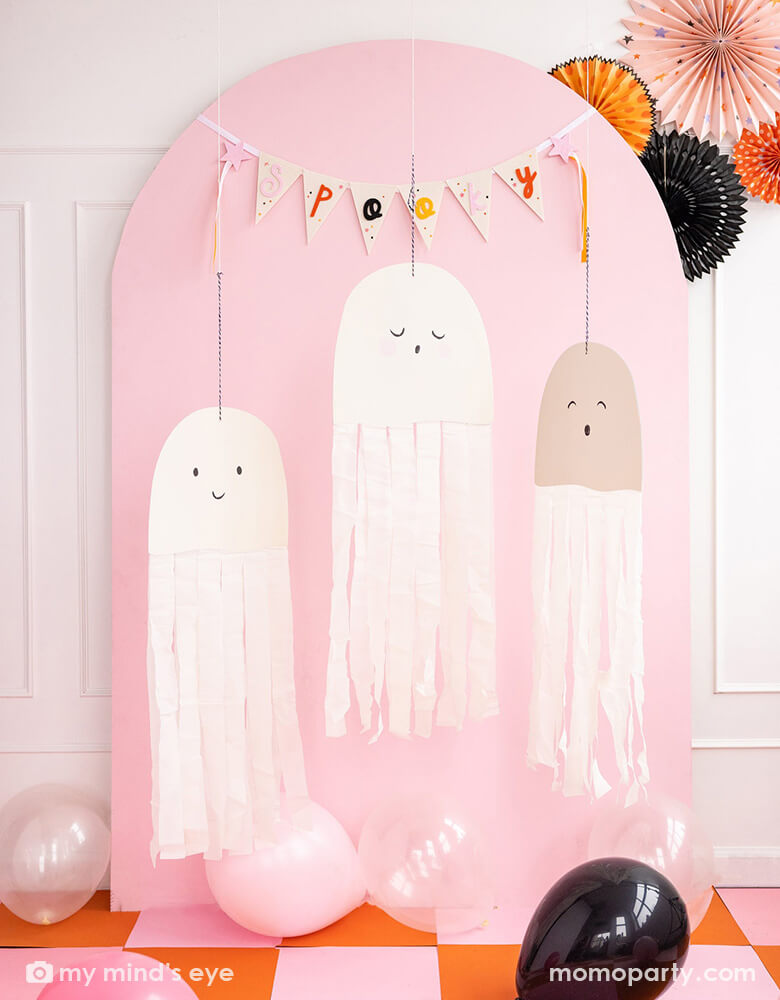 Momo-Party-Pink-Halloween-Ghoul-Gang-Ghost-Banners