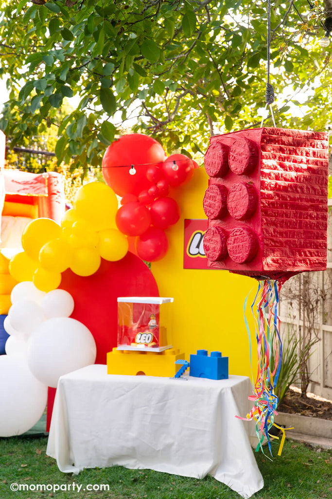 Perfervid Mangler Pinpoint Modern Lego Themed Birthday Party – Momo Party