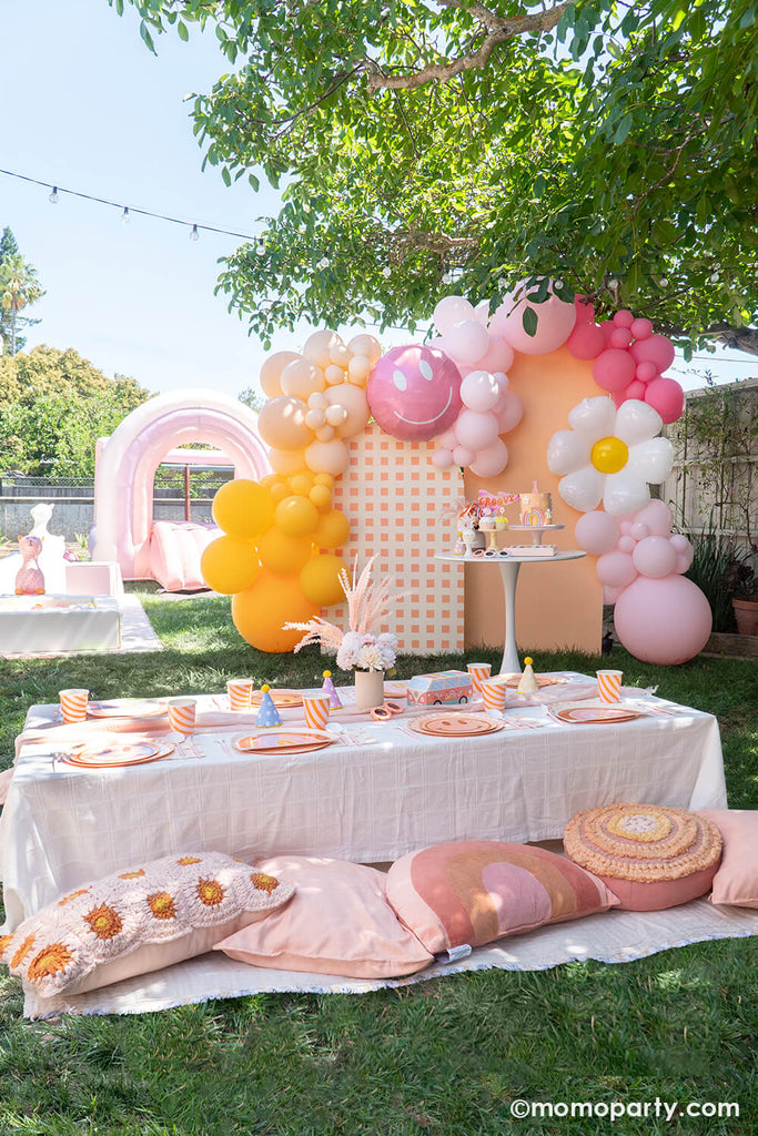 Momo-Party_One-Groovy-Baby_Groovy One Girl's First-Birthday-Party_Set-up