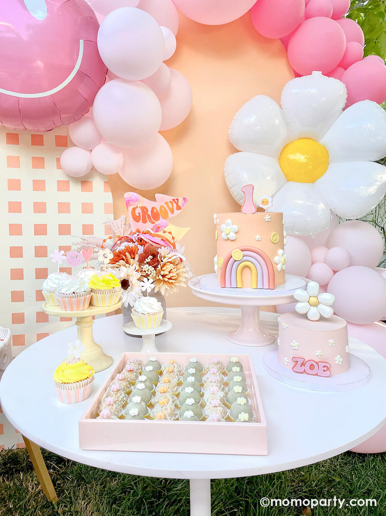 Momo-Party_One-Groovy-Baby_Girl's First-Birthday-Party_Dessert Treat Table Ideas