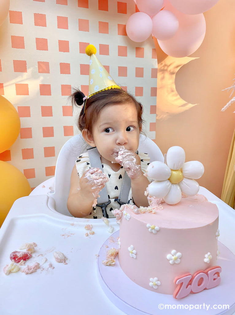 Momo-Party_One-Groovy-Baby_Groovy One Girl's First-Birthday-Party_Smash-Cake Session