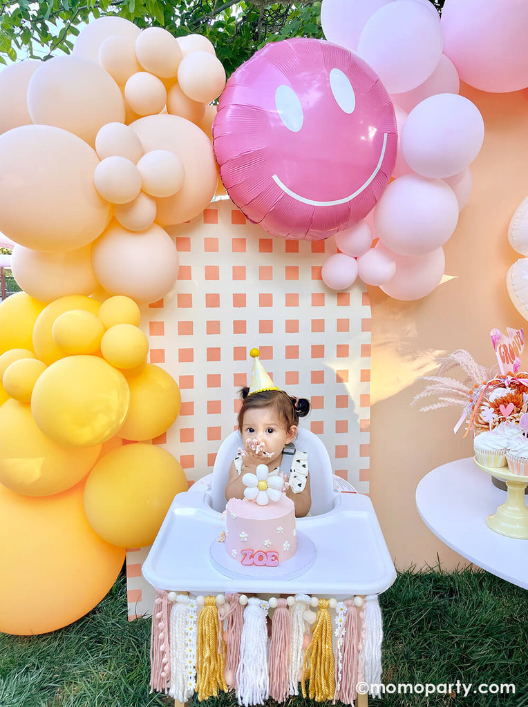 Momo-Party_One-Groovy-Baby_Groovy One First-Birthday-Party_Smash-Cake-for Baby Girl
