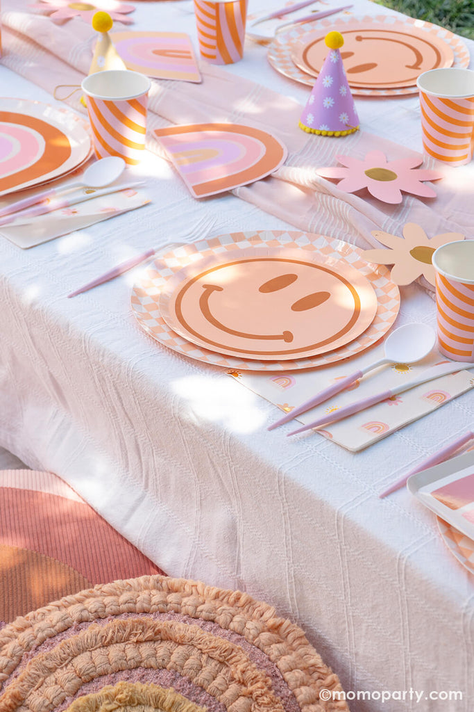 Momo-Party_One-Groovy-Baby_Girl's First-Birthday-Party_Tableware