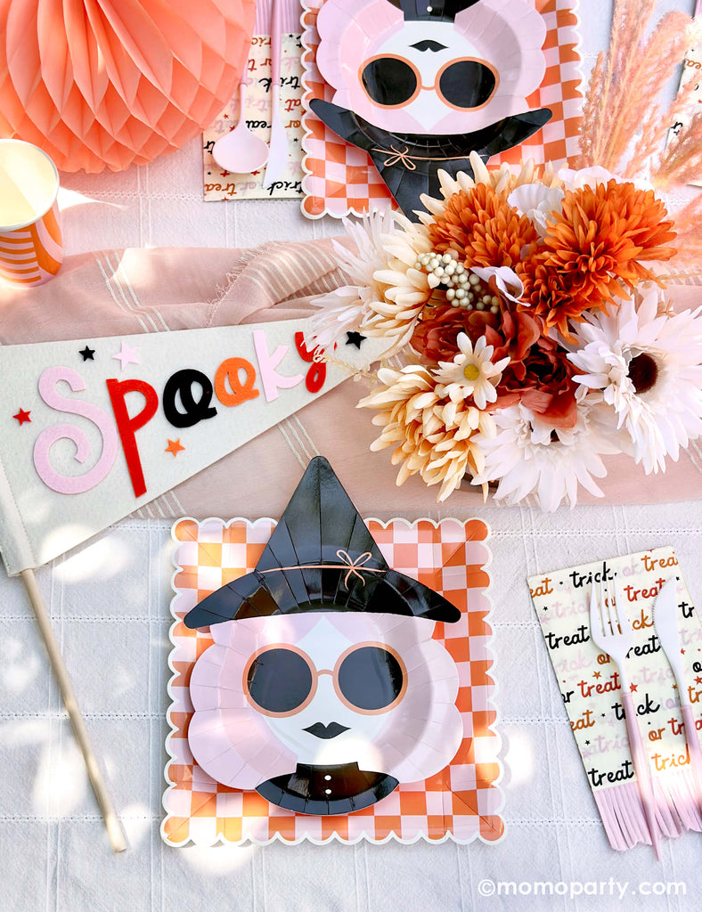 Momo-Party_Pink Pastel Halloween_Hocus Pocus_Boho Witch Groovy-Spooky Halloween Table