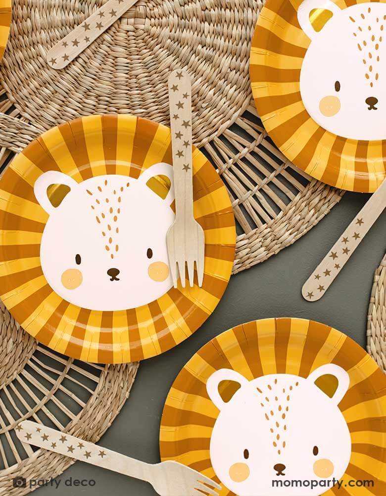 “Wild ONE” - Safari Themed First Birthday_Momo Party_Lion-Side-Plates-Tablescape