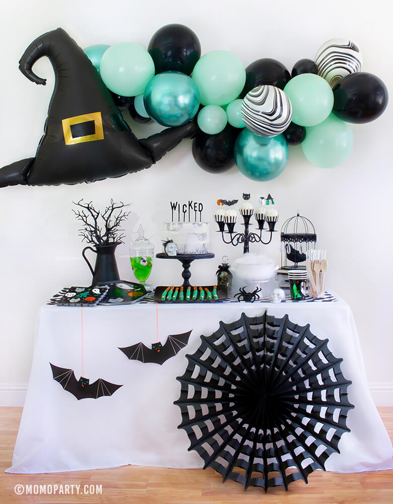 Black Halloween Spider Web Fan Decoration – Momo Party