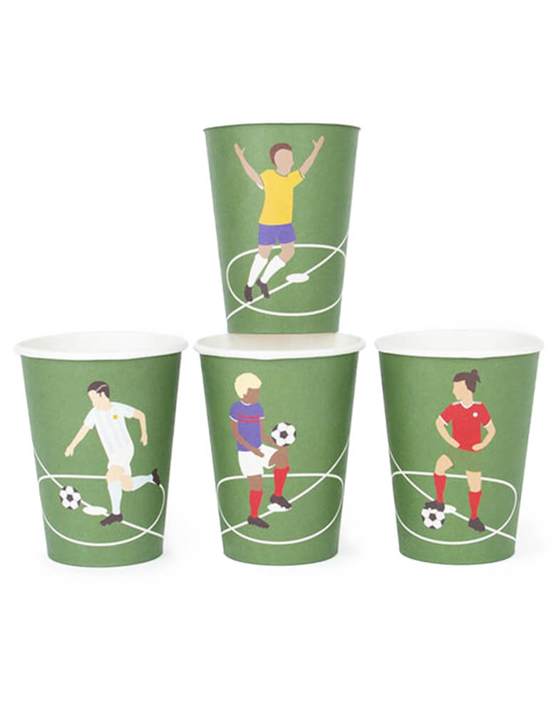  Yinder 6 Pack Soccer Cups for Kids Soccer Drink Cups with Lids  and Straws Soccer Party Favors Plastic Reusable Soccer Party Cups for  Sports Themed Birthday Party Supplies (Soccer Style) 