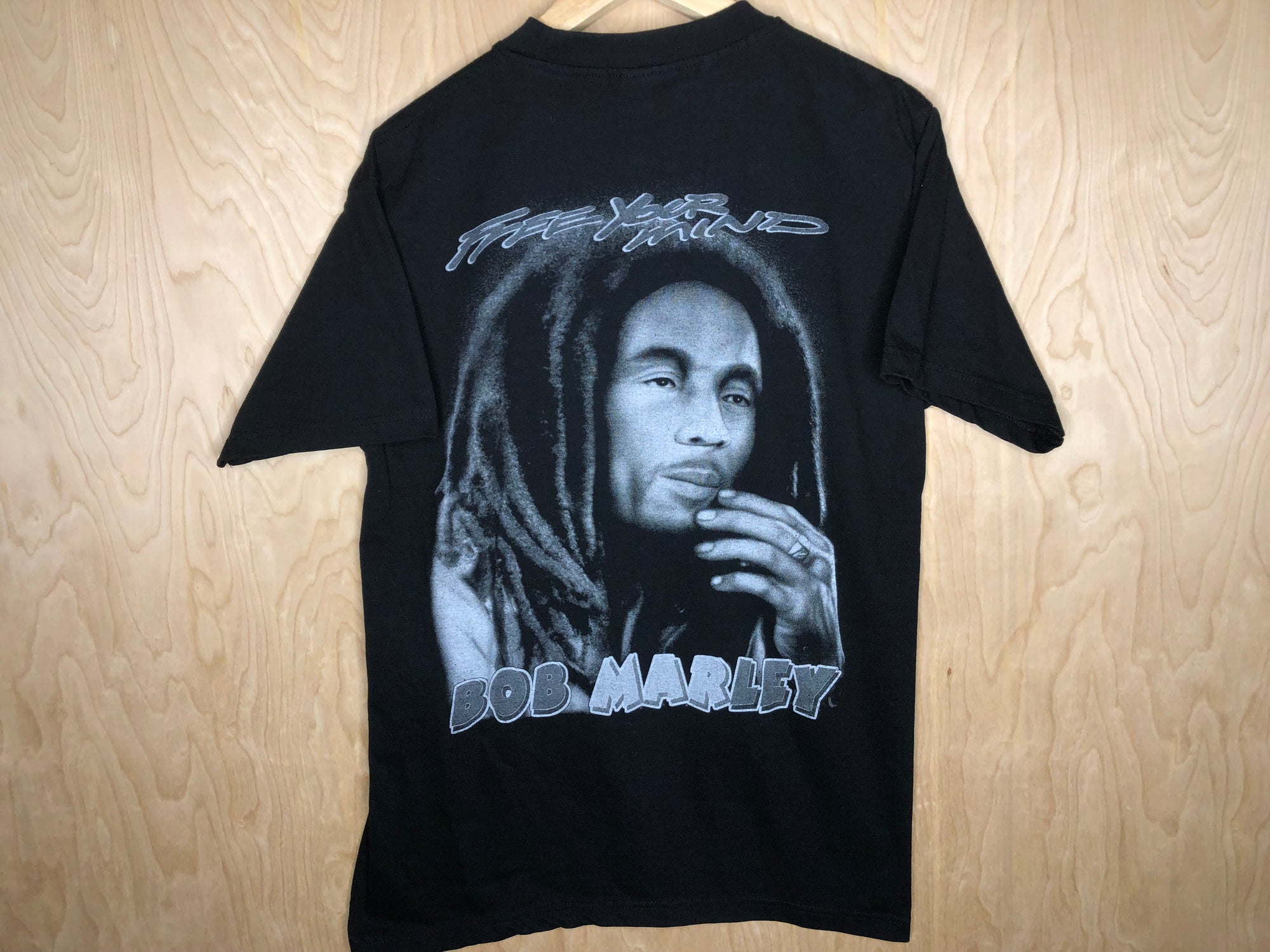 1990’s Bob Marley Jamaica “Free Your Mind” - Medium – Ol' Shirty Bastard