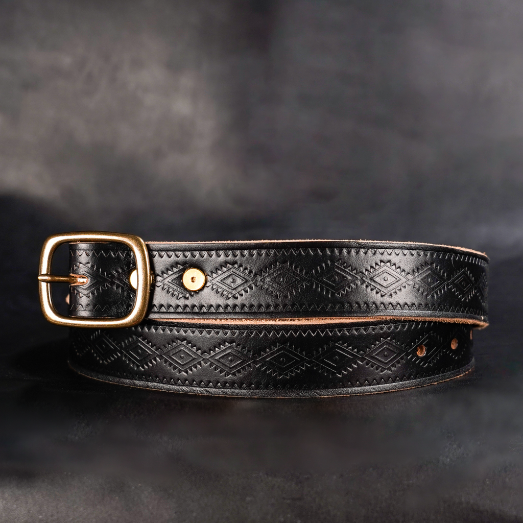 1.25 Classic Buckle in Antiqued Gold