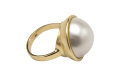 Gold ring with large pearl