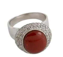 18 karaats witgouden cabochon ring met diamanten