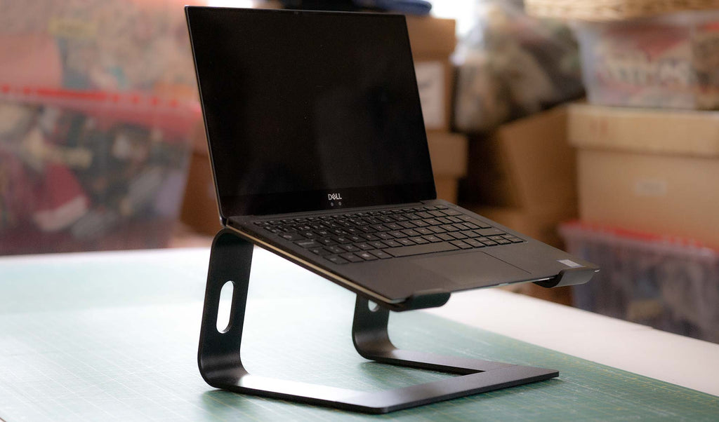 The Best Laptop Stand For The Dell Xps 13 Tech For Geek