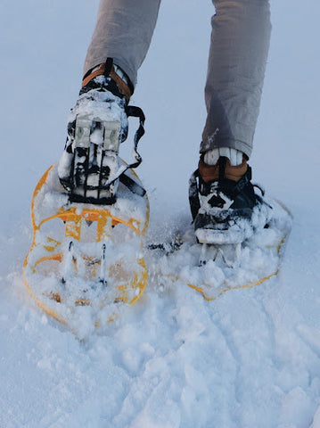 Walking in snowshoes
