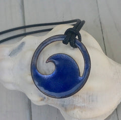 dark blue enamel wave necklace 