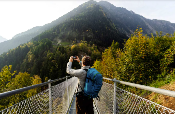 Wie wählt man einen Sportreiserucksack aus?