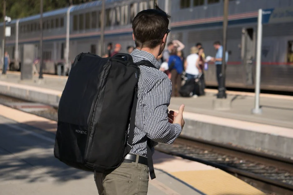 ¿Cómo elegir una mochila para viajes de negocios y desplazamientos?