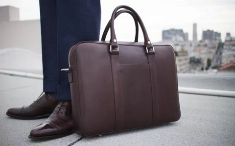 What style of briefcase？